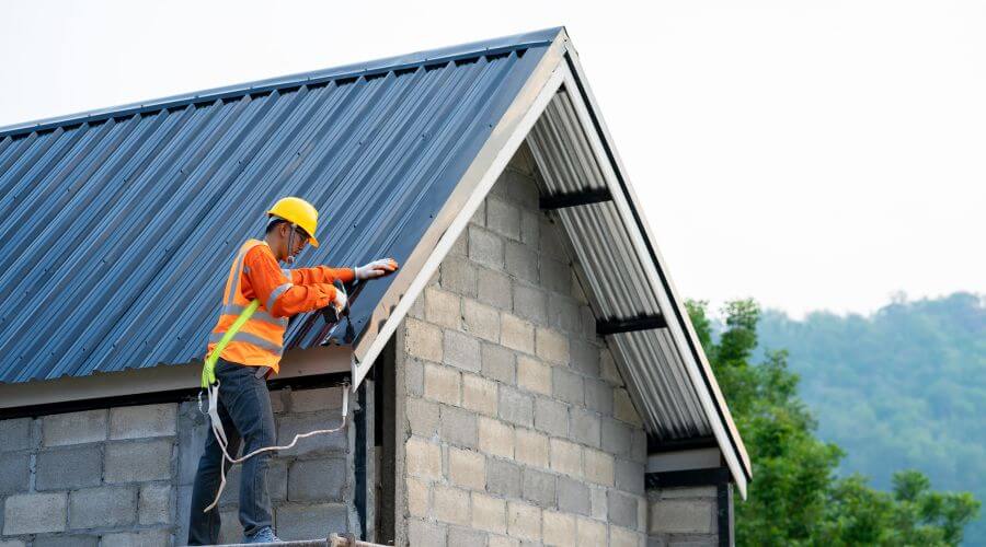 Expert new roof installation services in Dell City, TX
